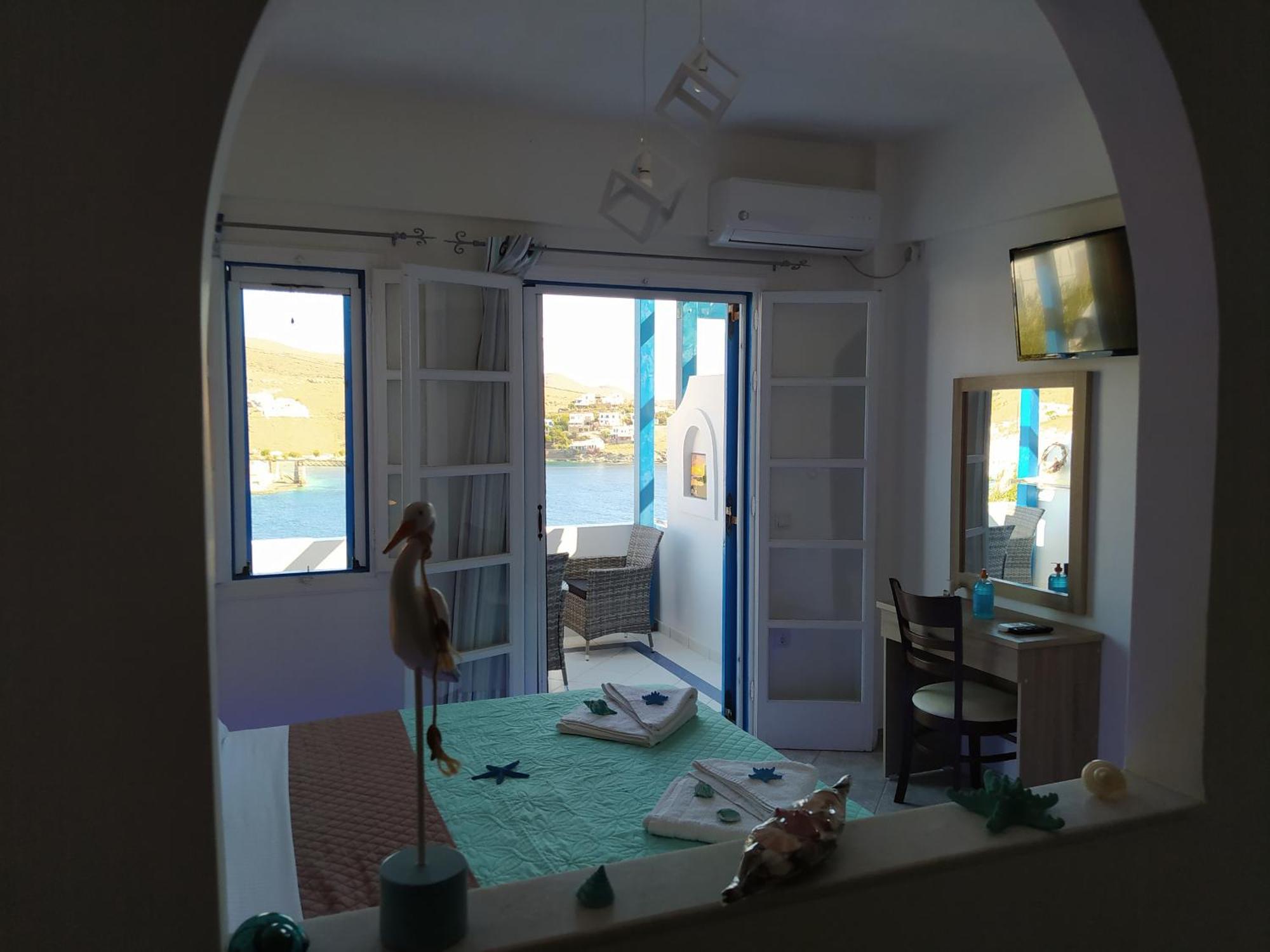 Fantastic View Studios Kythnos Ruang foto